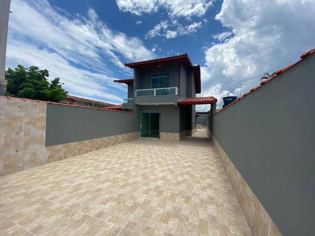 Casa à venda com 2 quartos, 96m² - Foto 2