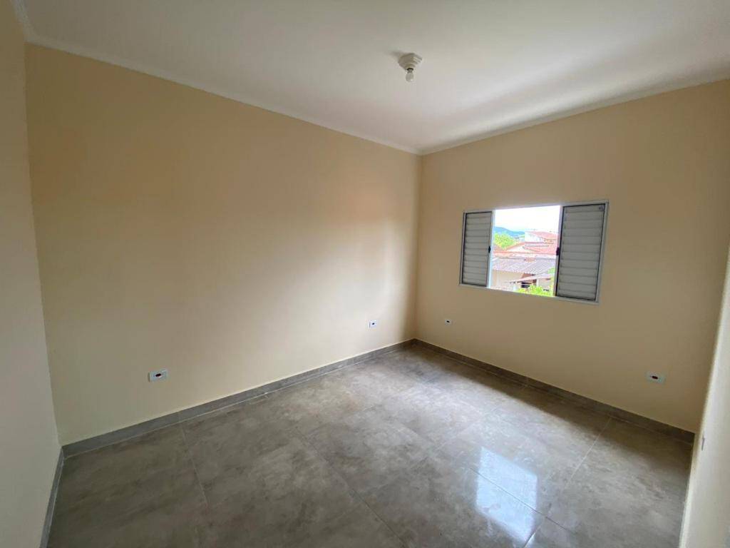 Casa à venda com 2 quartos, 96m² - Foto 8