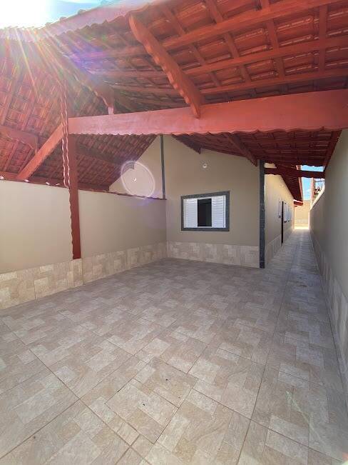 Casa à venda com 2 quartos, 83m² - Foto 3